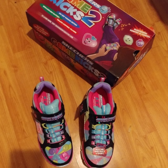NIB Size 3 - Skechers Gamekicks 2 - Picture 5 of 5
